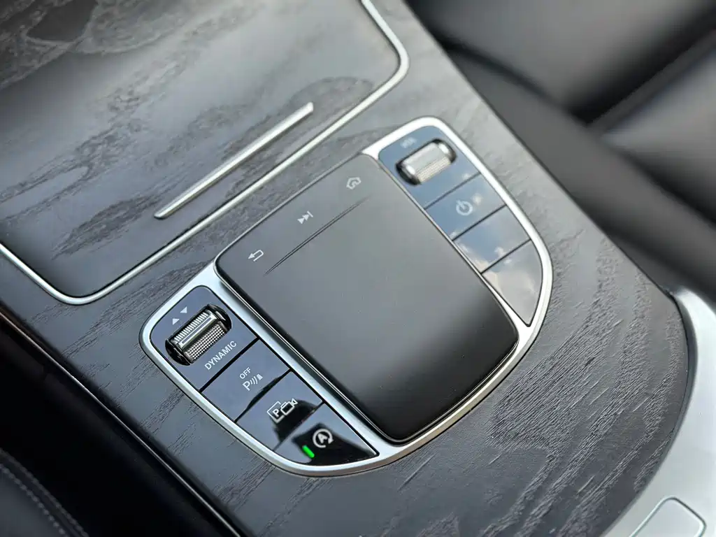 Mercedes-Benz C-Class 2020 — фото 13