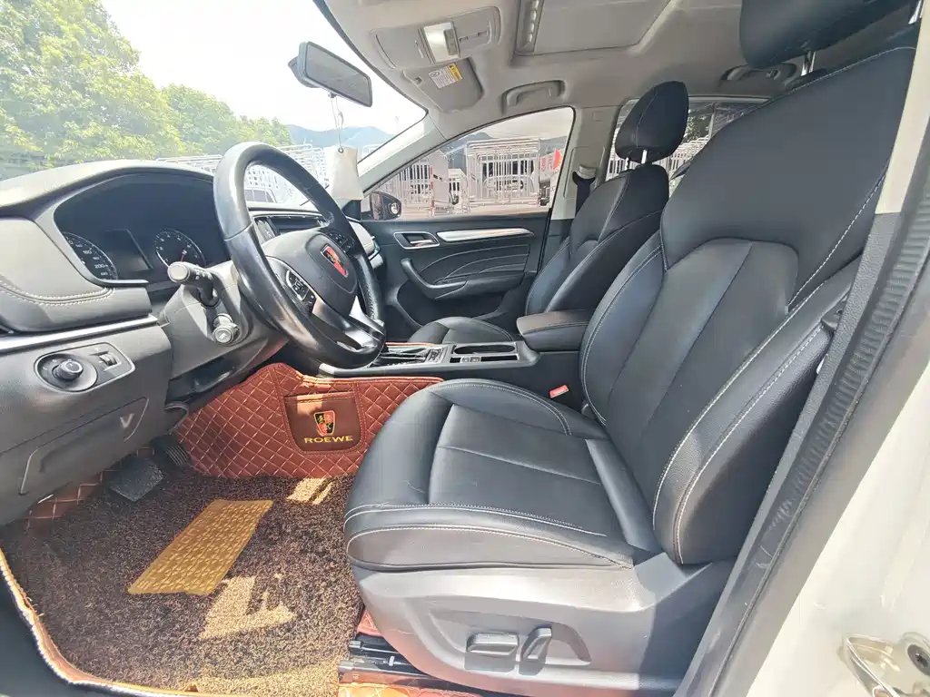 Roewe i6 Classic 2017 — фото 12
