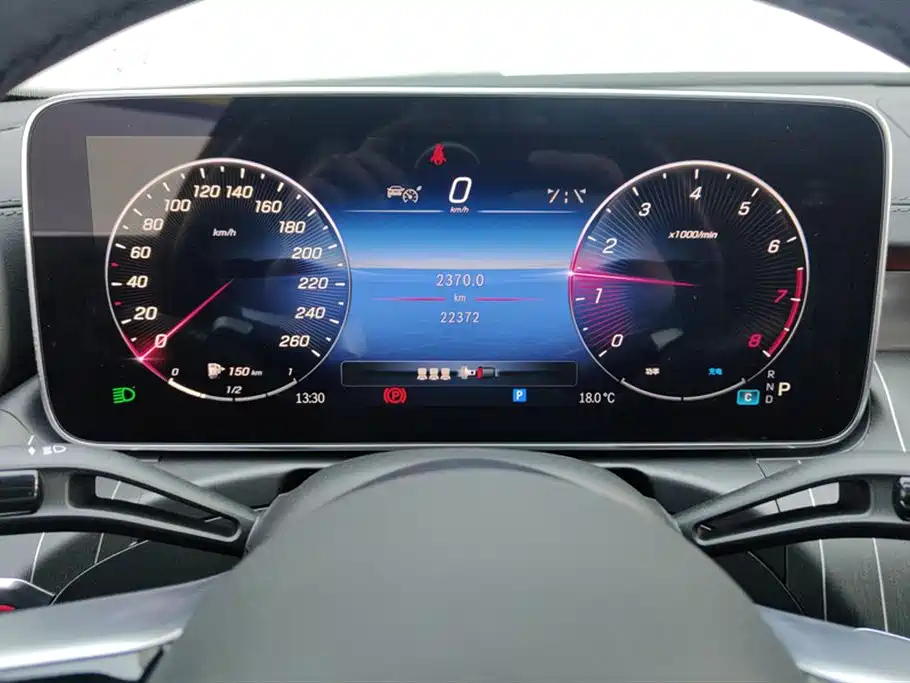 Mercedes-Benz C-Class 2023 — фото 14