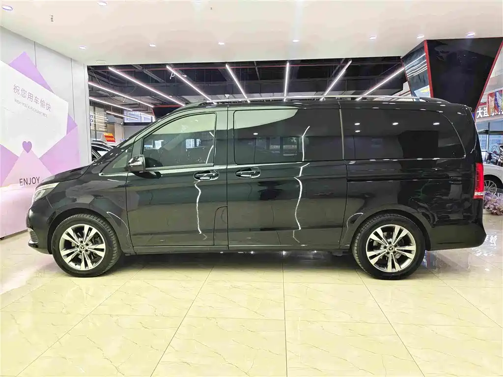 Mercedes-Benz V-Class 2020