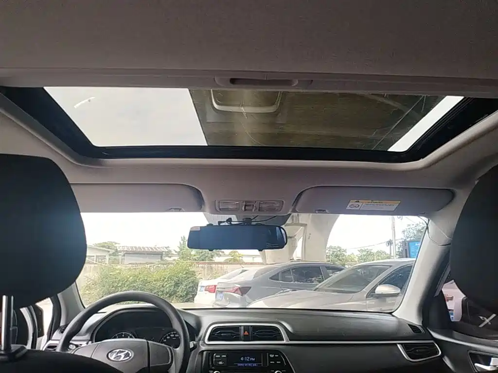 Hyundai Verna 2019 — фото 18