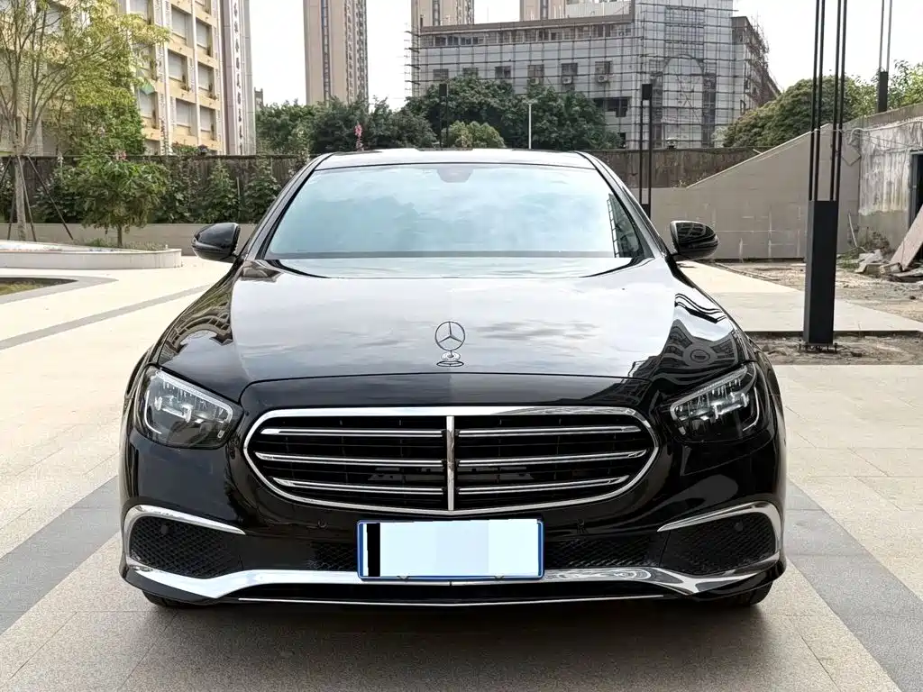 Mercedes-Benz E-Class 2021 — фото 1