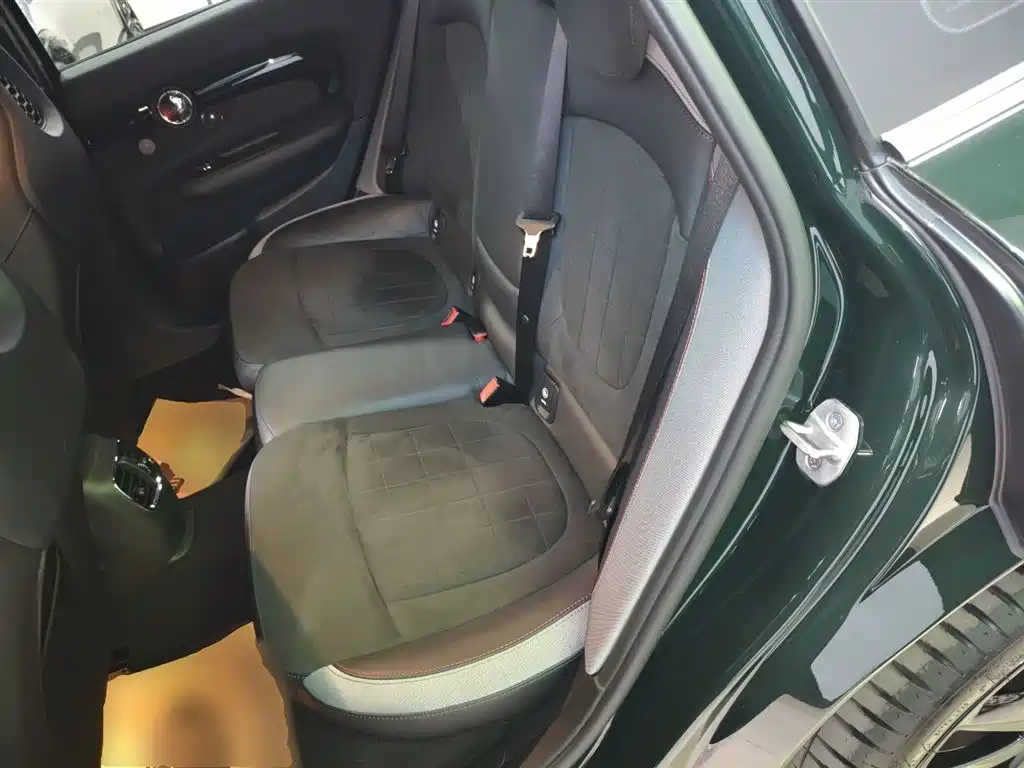 MINI JCW Clubman 2021 — фото 17