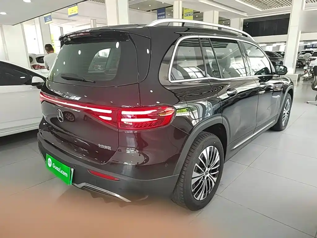 Mercedes-Benz EQB 2026