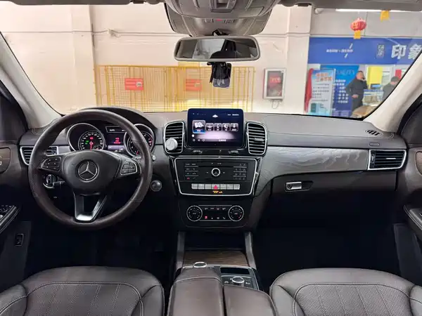 Mercedes-Benz GLE 2017