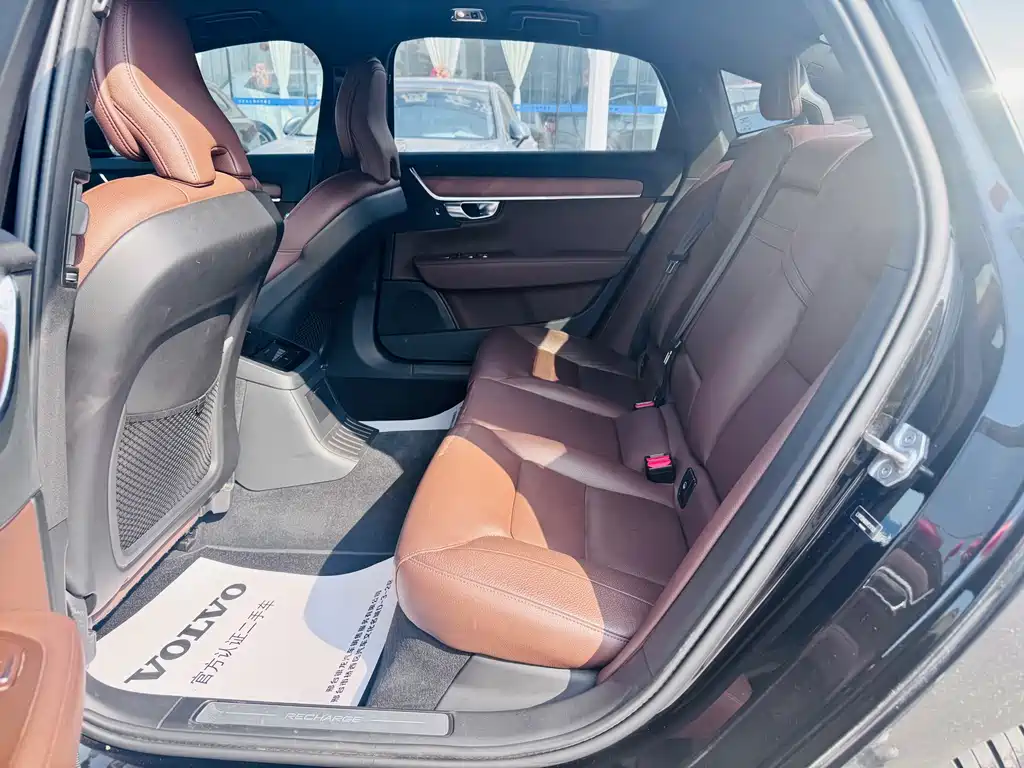 Volvo S90 PHEV 2021 — фото 12