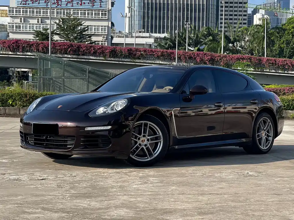 Porsche Panamera 2014 — фото 1