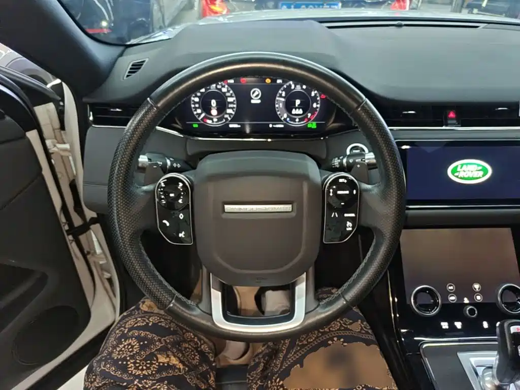 Land Rover Evoque 2020