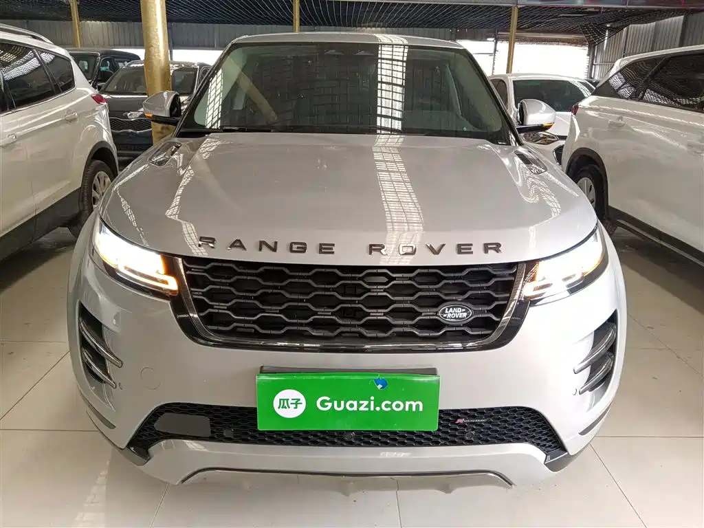 Land Rover Evoque 2023 — фото 3