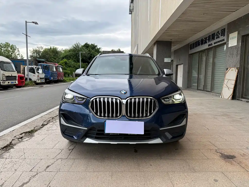 BMW X1 2021