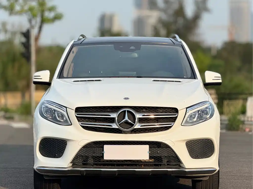 Mercedes-Benz GLE 2018 — фото 2