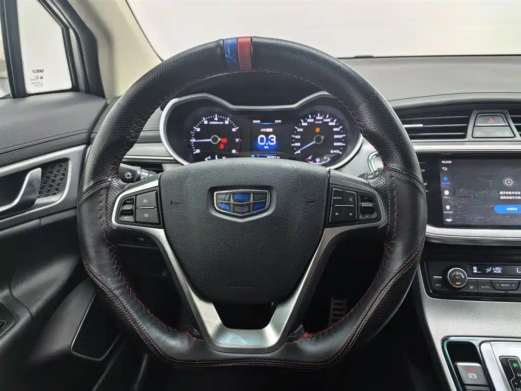Geely Emgrand GS 2018 — фото 11