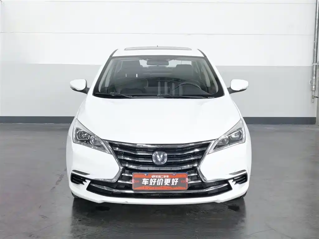 Changan Eado DT 2018 — фото 3