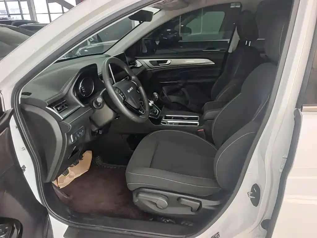 Haval M6 2023 — фото 15