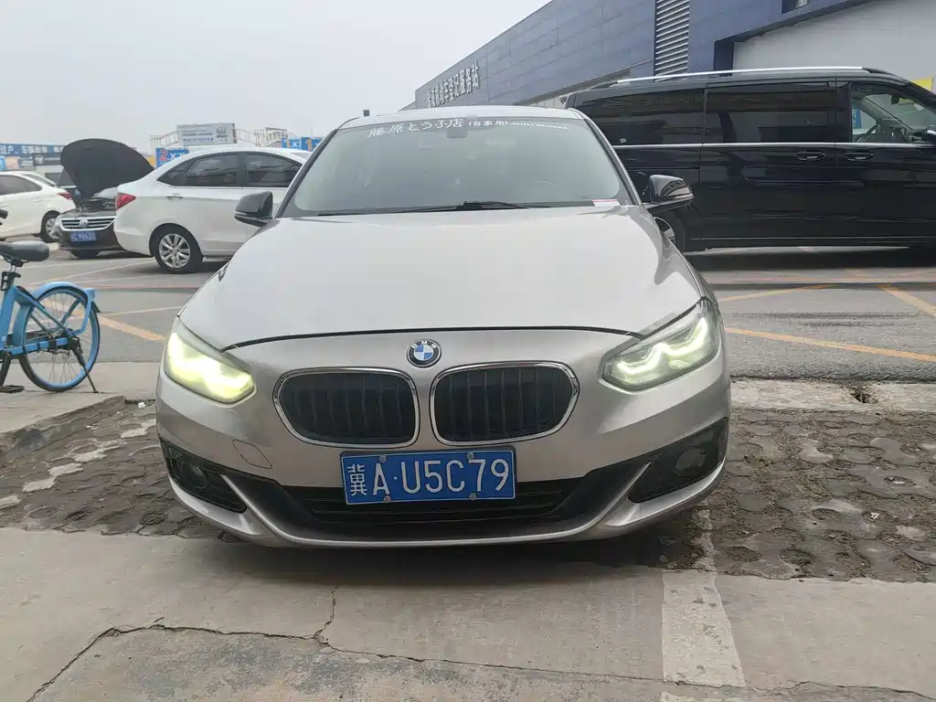BMW 1 Series 2018 — фото 2