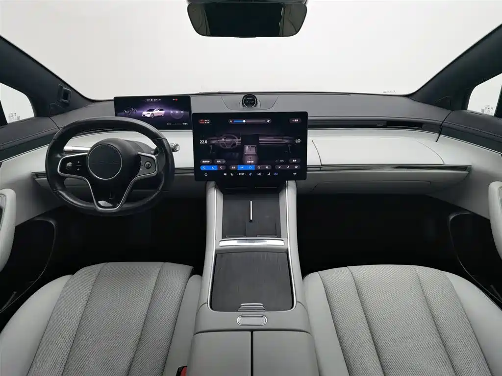 Luxeed Zhijie S7 2024
