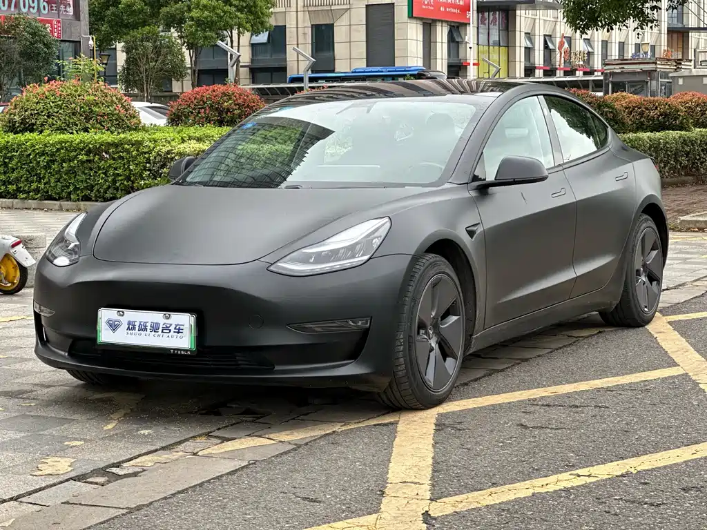 Tesla Model 3 2019 — фото 1