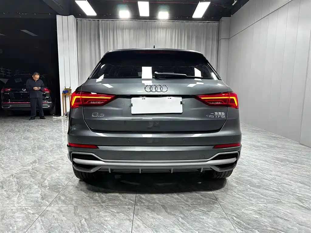 Audi Q3 2022