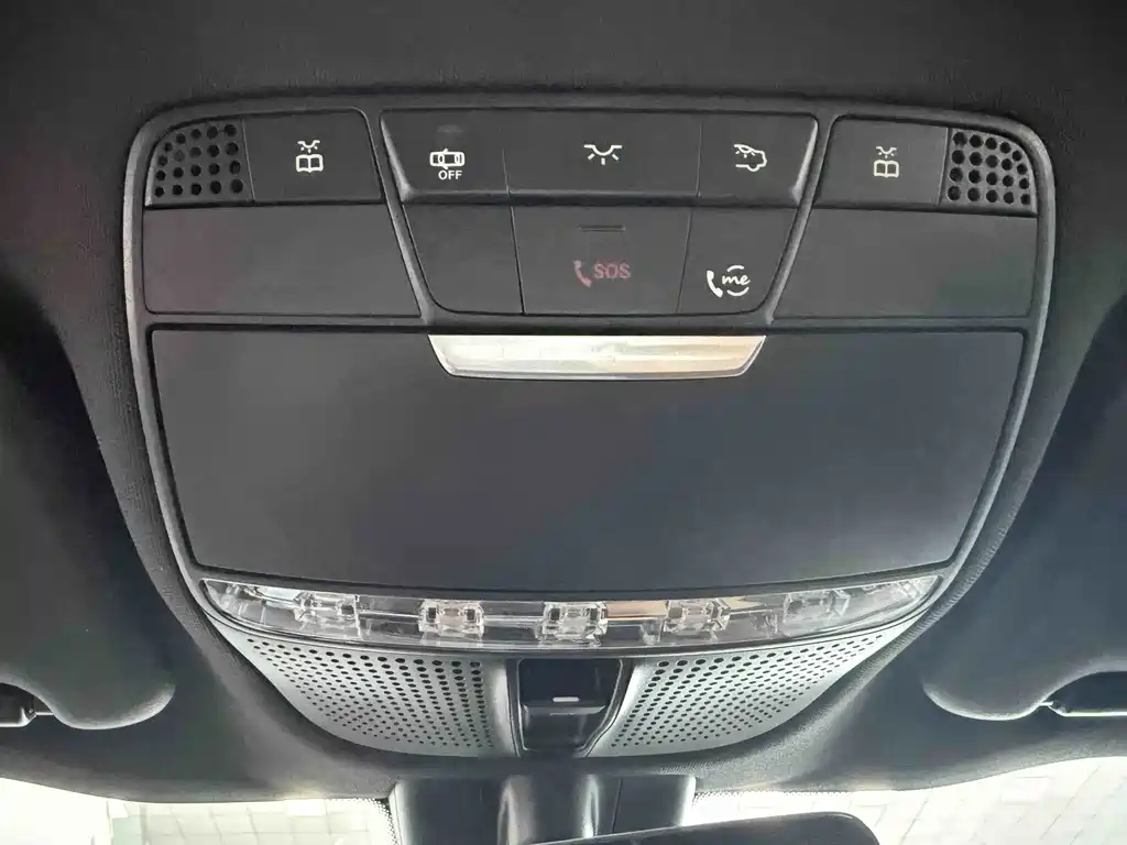 Mercedes-Benz C-Class 2021 — фото 18