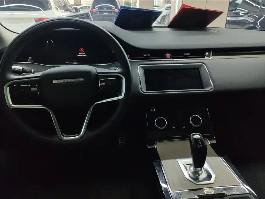 Land Rover Evoque 2022 — фото 12