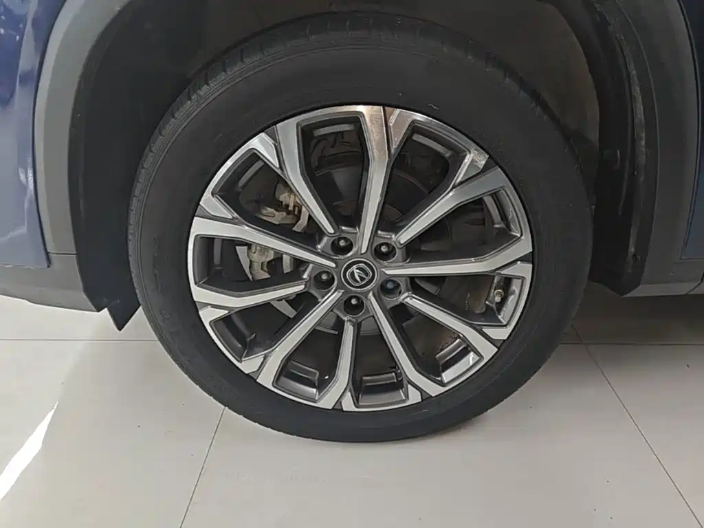 Changan CS75 PLUS 2021 — фото 23