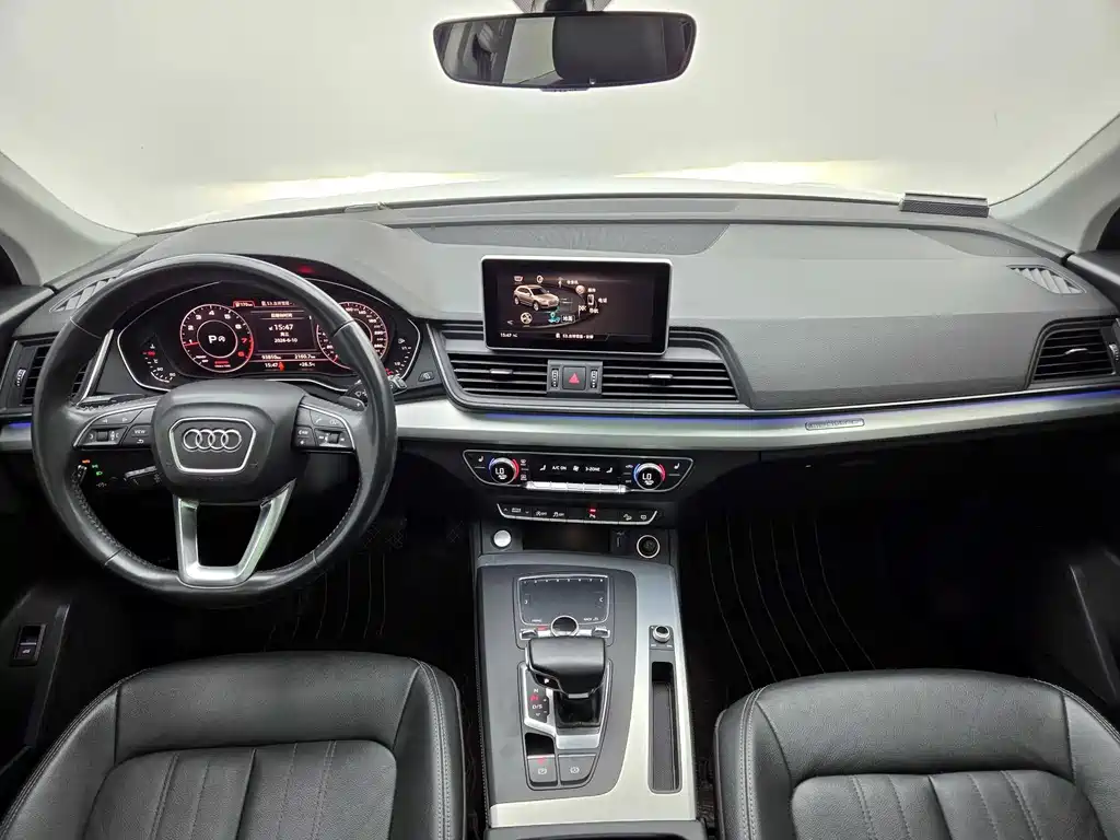 Audi Q5L 2020 — фото 10