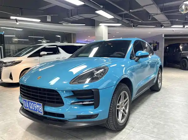 Porsche Macan 2022