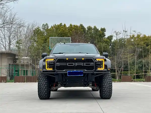 Ford F-150 Raptor 2020