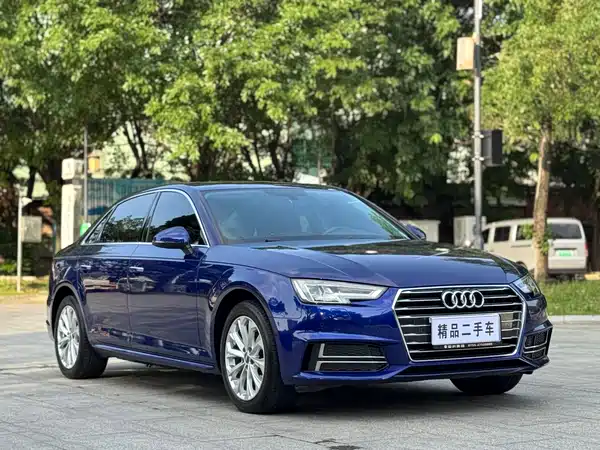 Audi A4L 2019