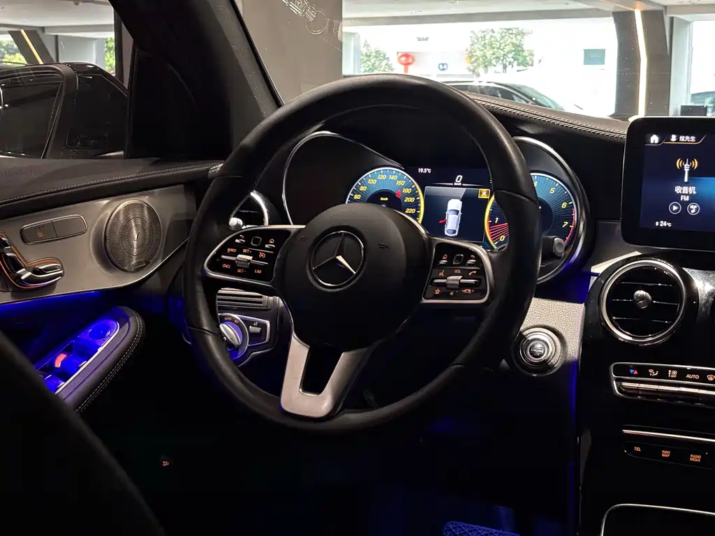 Mercedes-Benz GLC Coupe 2021 — фото 18