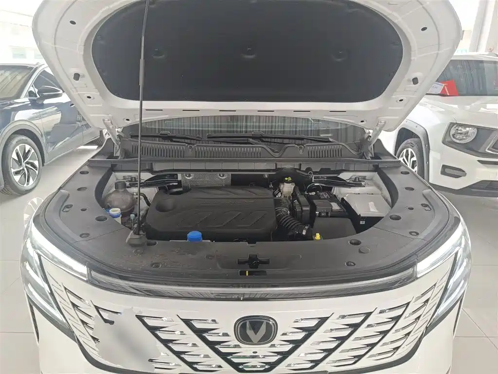 Changan CS75 PLUS 2025 — фото 20