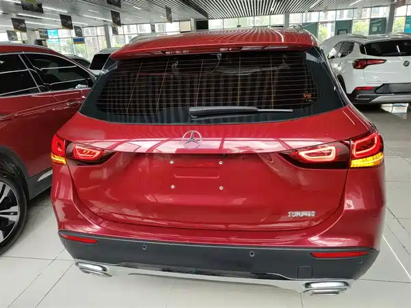 Mercedes-Benz GLA 2020