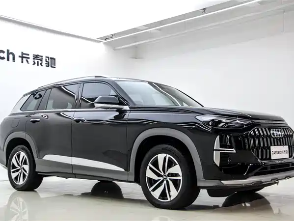 Audi Q6 2024