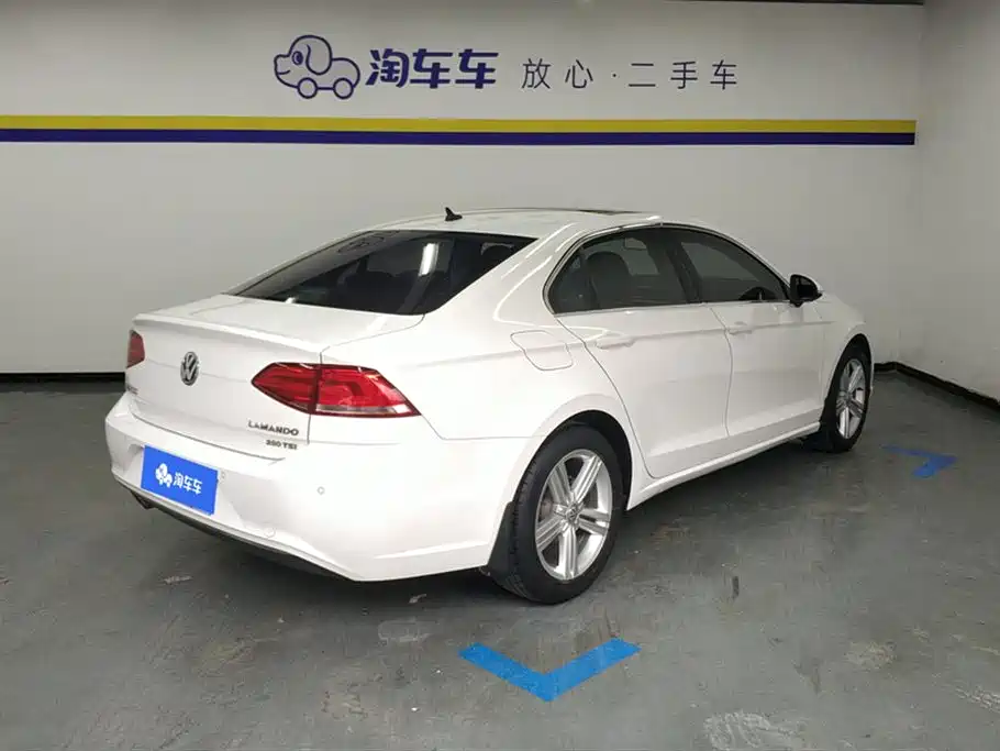 Volkswagen Lamando 2017