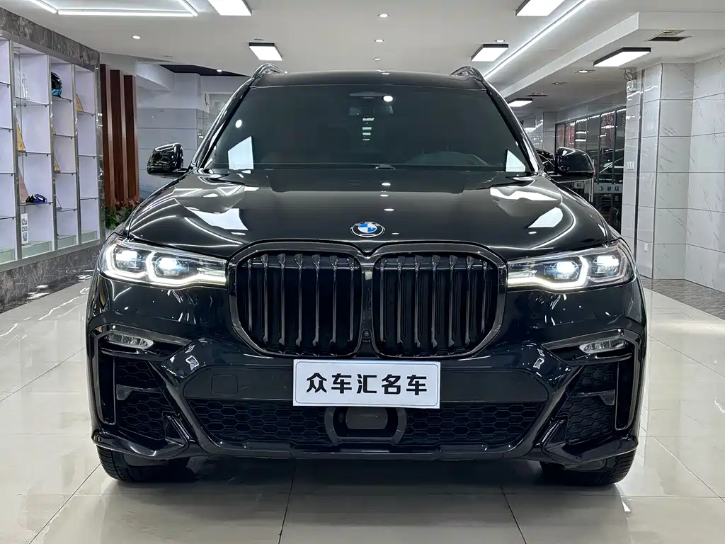 BMW X7 2022 — фото 2
