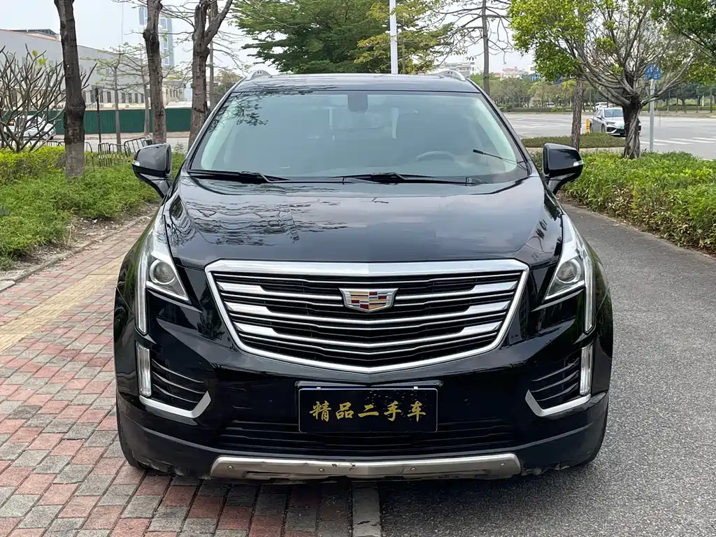 Cadillac XT5 2017 — фото 2