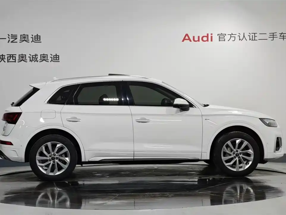 Audi Q5L 2023 — фото 3