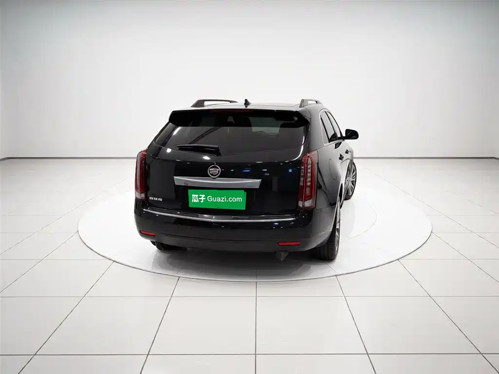 Cadillac SRX 2015 — фото 5