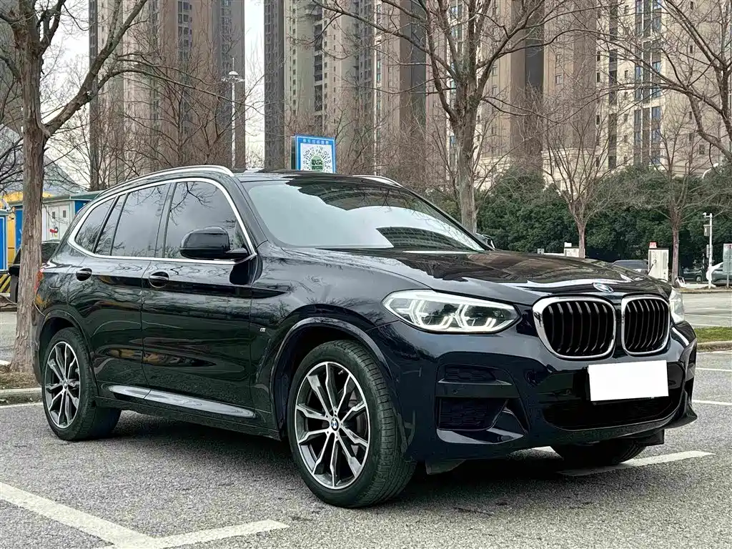 BMW X3 2021 — фото 9