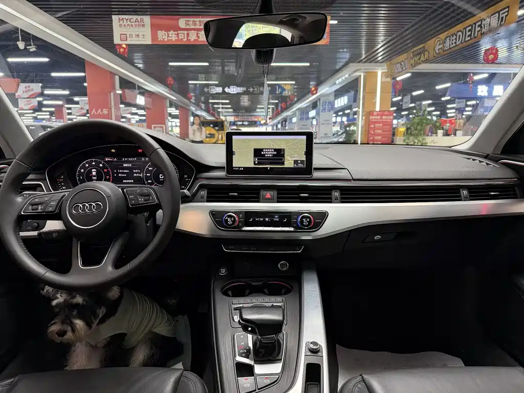Audi A4L 2018 — фото 12