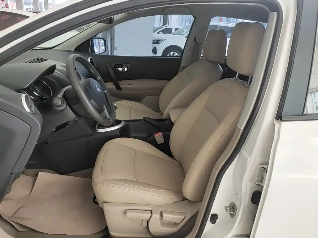 Nissan Qashqai 2015 — фото 15