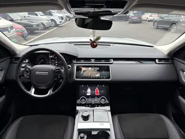 Land Rover Range Rover Velar 2020
