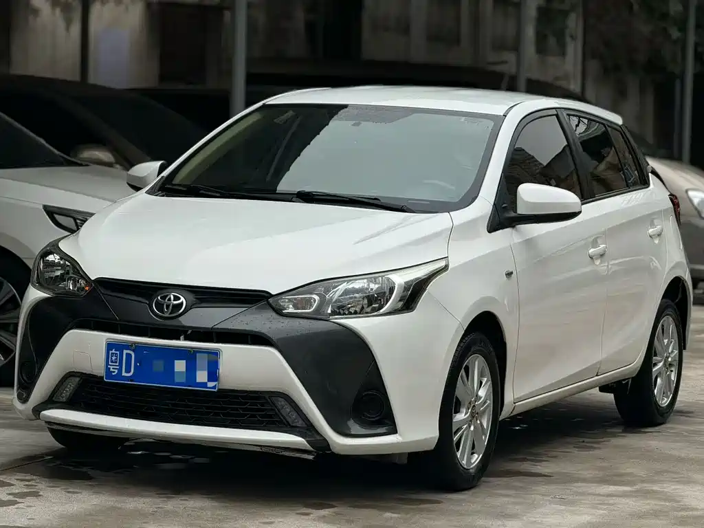 Toyota Yaris L 2017