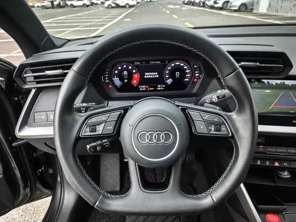 Audi A3 2023 — фото 18
