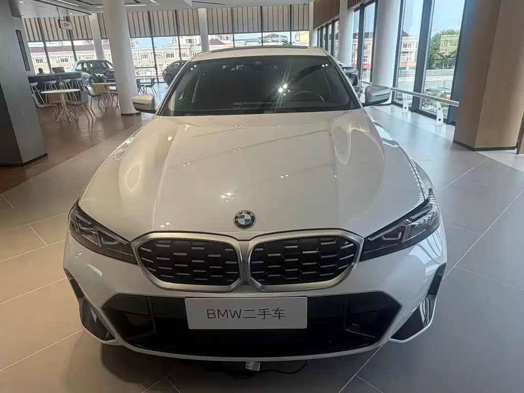 BMW 3 Series 2024