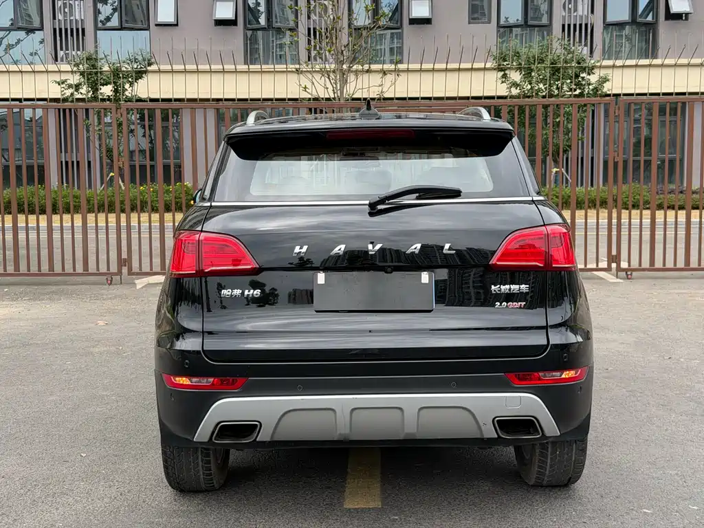 Haval H6 Coupe 2015 — фото 20