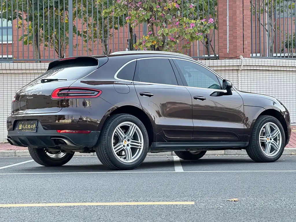 Porsche Macan 2016 — фото 6