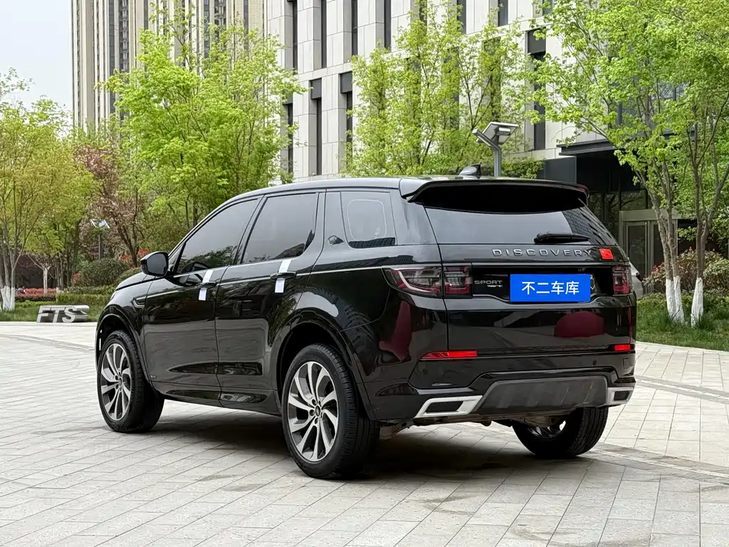 Land Rover Discovery Sport 2021 — фото 20