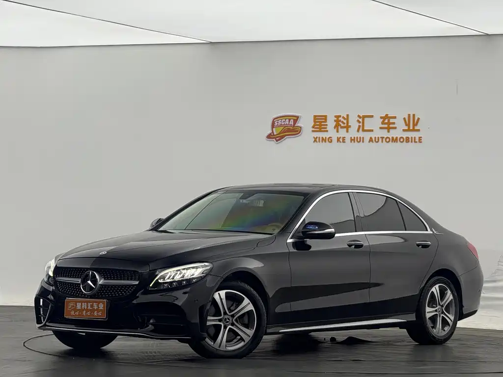 Mercedes-Benz C-Class 2020