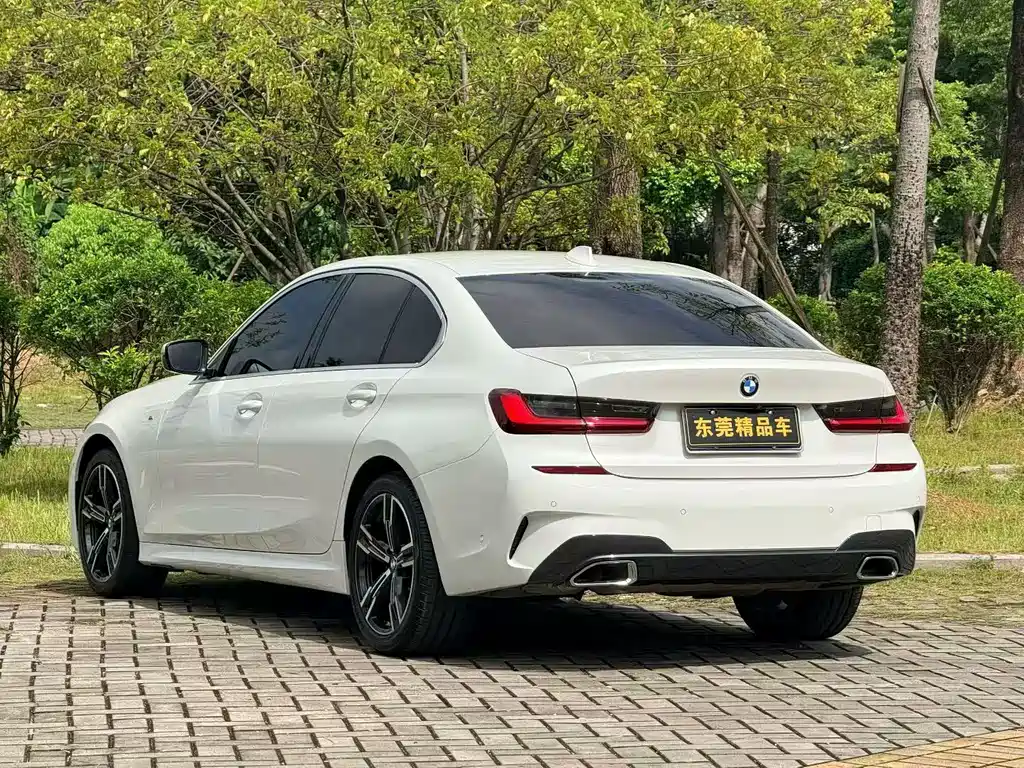 BMW 3 Series 2022